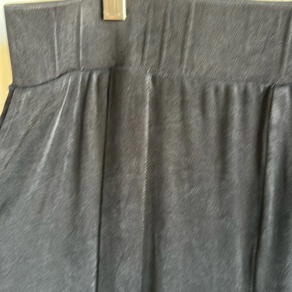 Chico’s Travelers black high rise wide leg stretchy pants, size 3 (16) - Picture 9 of 10